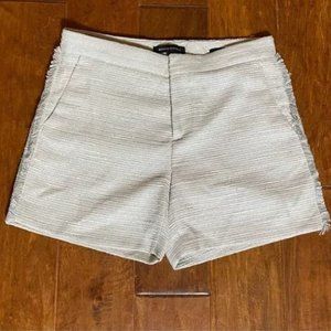 BANANA REPUBLIC Ryan Fringe Trim Beige Metallic Shorts Women Size 12 NWT
